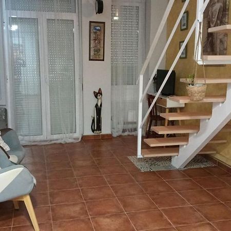 Apartamento Loft In Ehemaligem Fischer Haus Valencia Exterior foto