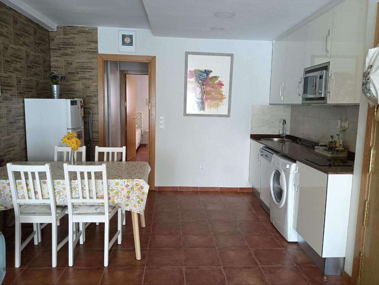 Apartamento Loft In Ehemaligem Fischer Haus Valencia Exterior foto